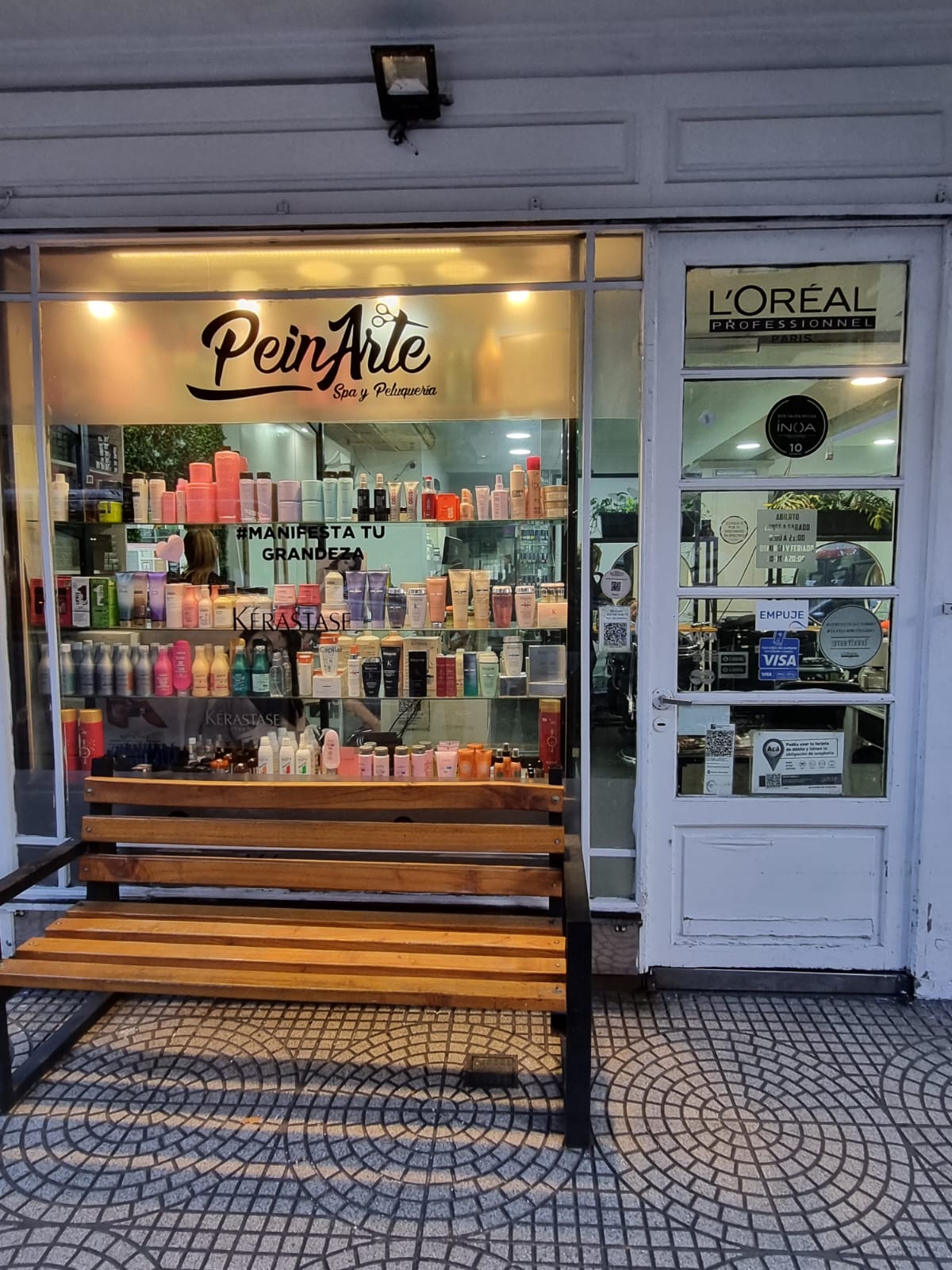 Fachada de PeinArte Soho Color en Belgrano